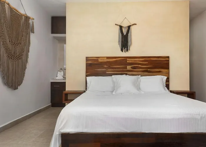 Lagoon Boutique - Luxury Chaman Experience Hotel